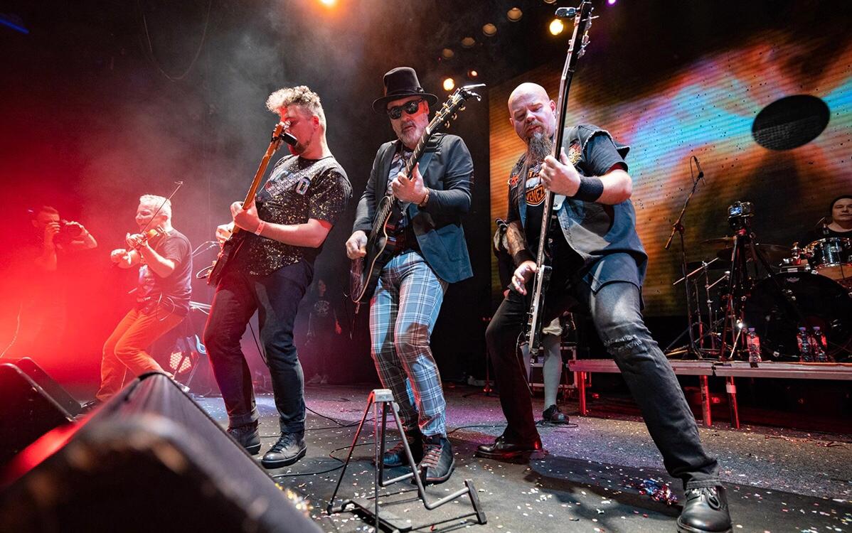 Крематорий. Мир! Рок! Май!