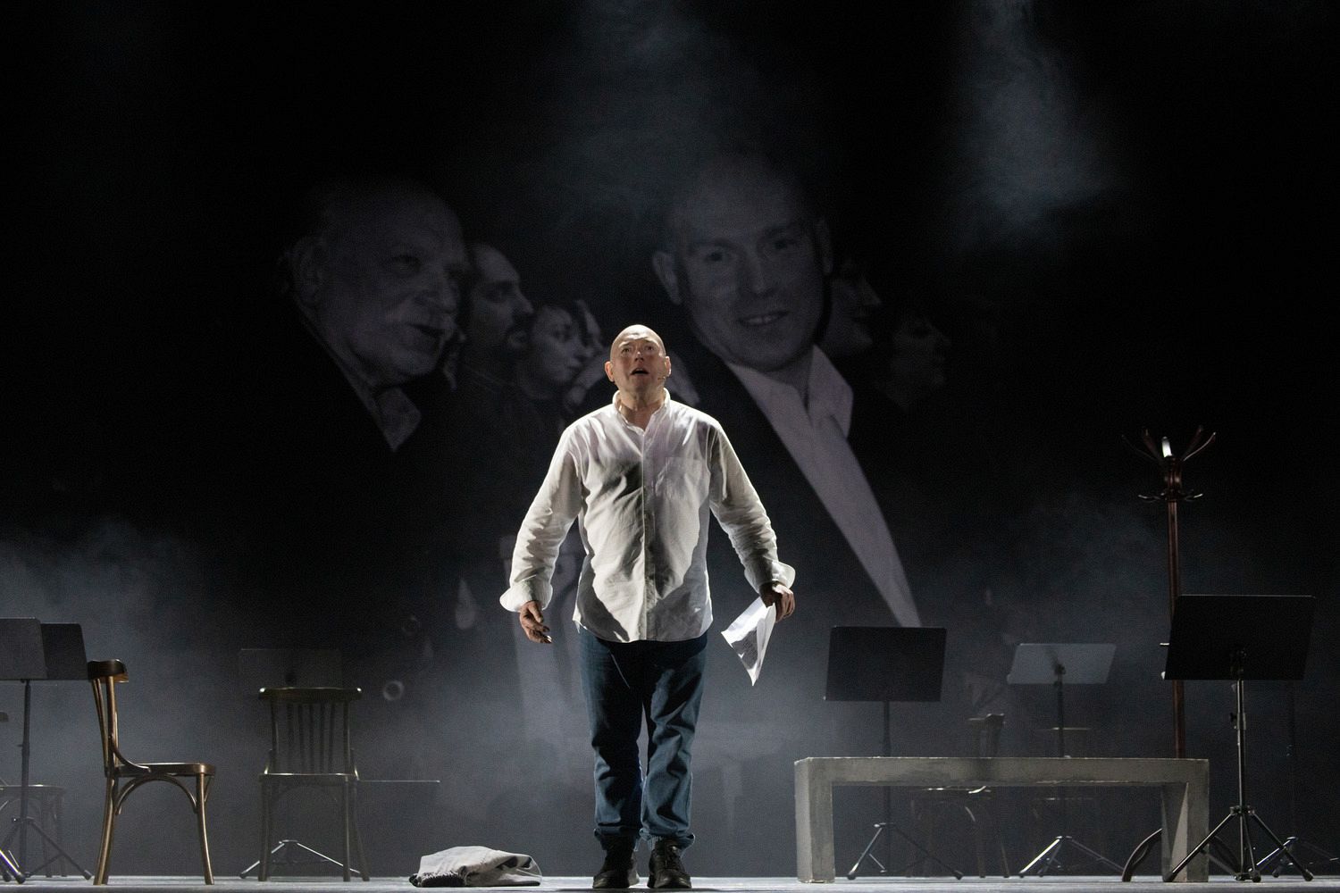 Авторский вечер Виктора Сухорукова «Счастливые дни»